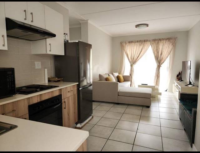 2 BEDROOM APARTMENT FOR SALE IN WITFIELD